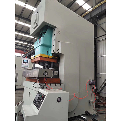 500T hot punching production line
